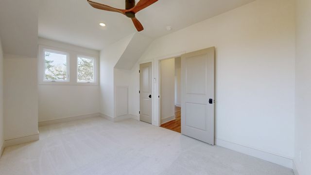 610 Skyview Dr, Nashville, TN 37206