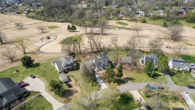 610 Skyview Dr, Nashville, TN 37206