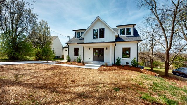 610 Skyview Dr, Nashville, TN 37206