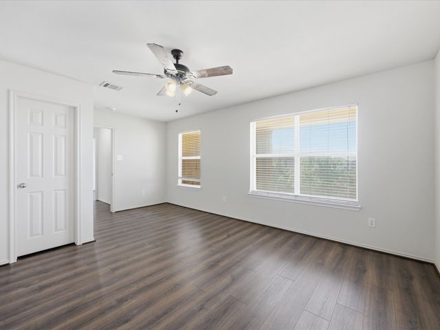2021 Laughlin Road, Fort Worth, TX 76177