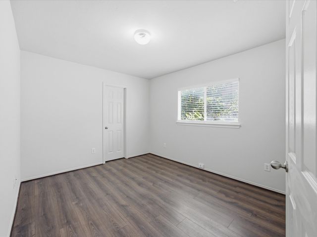 2021 Laughlin Road, Fort Worth, TX 76177
