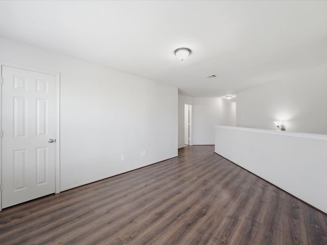 2021 Laughlin Road, Fort Worth, TX 76177