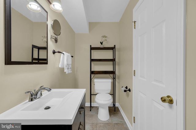 7658 WOLFORD WAY, Lorton, VA 22079