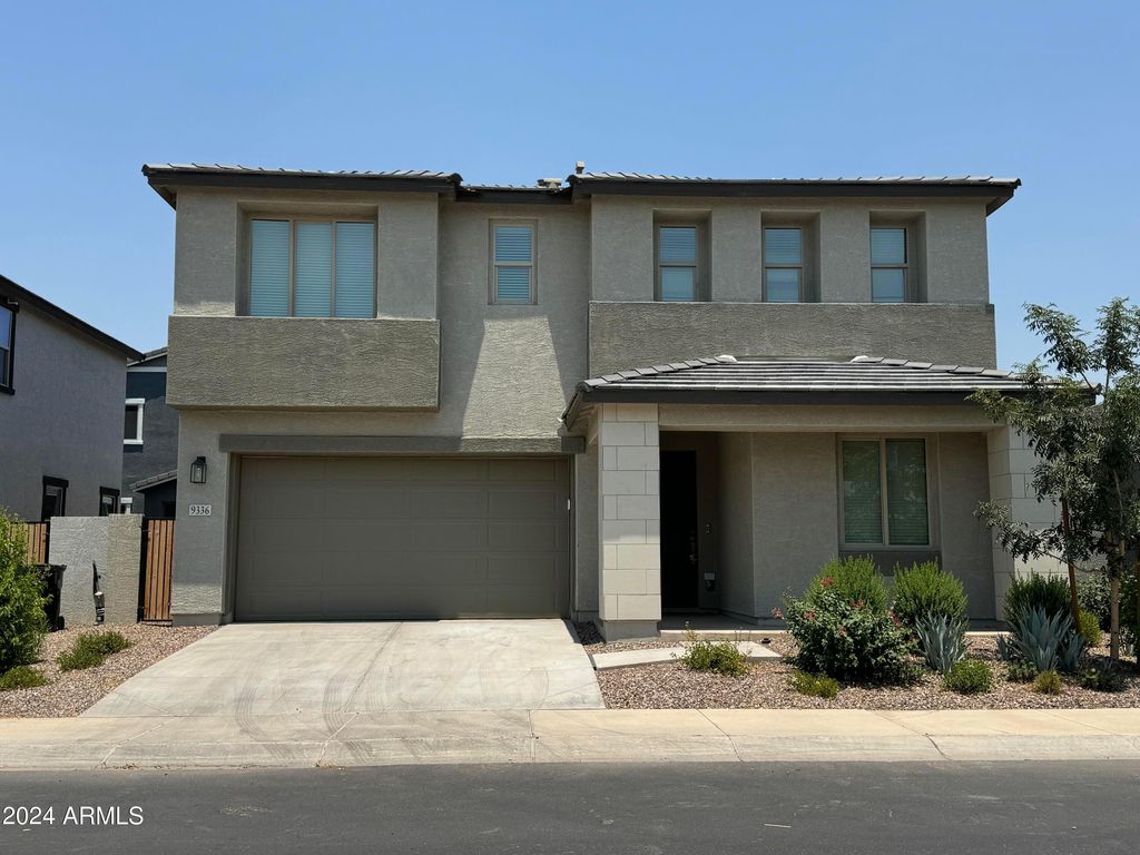 9336 E Static Avenue, Mesa, AZ 85212