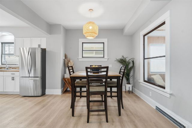 1415 Hamilton Street SW, Cedar Rapids, IA 52404