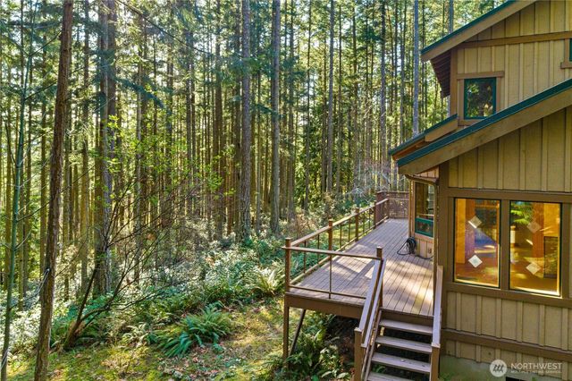 1290 Three Meadows Lane, Friday Harbor, WA 98250