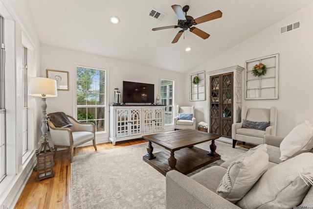 5714 Castile Ave, Baton Rouge, LA 70806