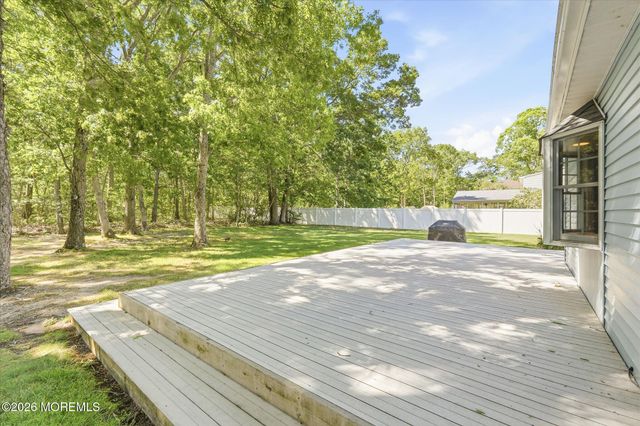 79 Maxim Drive, Forked River, NJ 08731