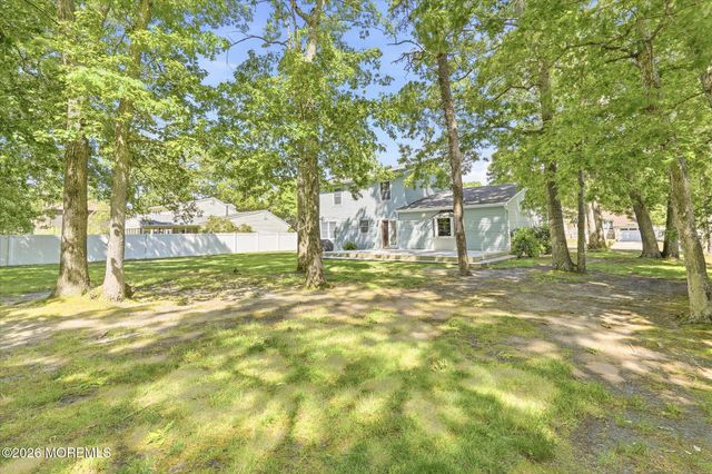 79 Maxim Drive, Forked River, NJ 08731