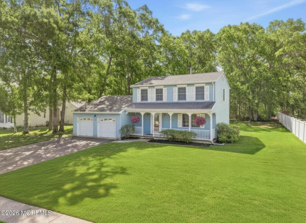 79 Maxim Drive, Forked River, NJ 08731