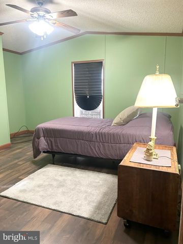 1079 SAGE AVE, Reading, PA 19605