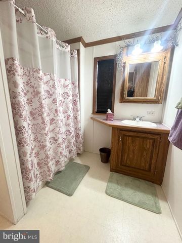 1079 SAGE AVE, Reading, PA 19605