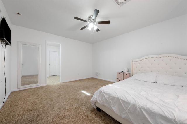 830 Paradise Road, Baytown, TX 77521