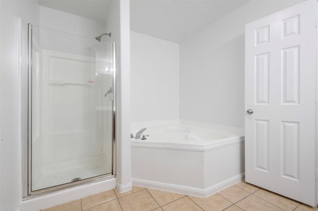 830 Paradise Road, Baytown, TX 77521