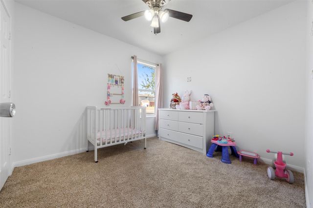 830 Paradise Road, Baytown, TX 77521