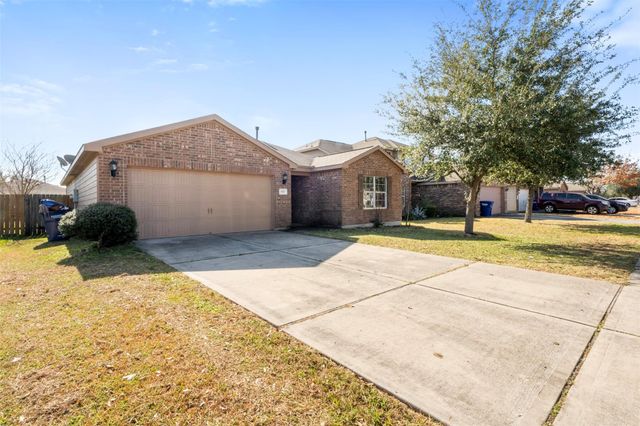 830 Paradise Road, Baytown, TX 77521