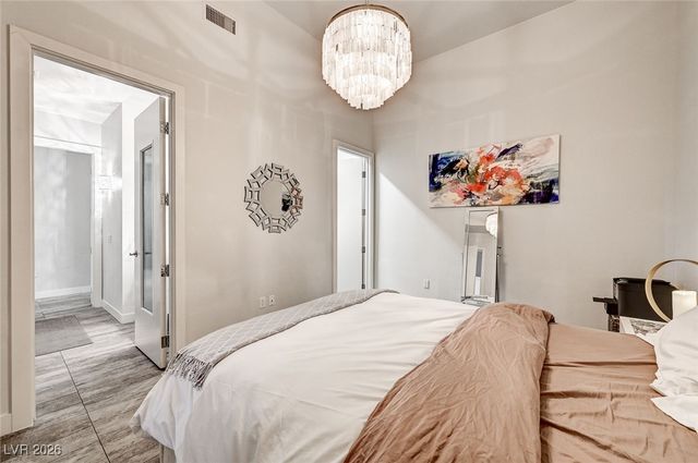 360 East Desert Inn Road 501, Las Vegas, NV 89109