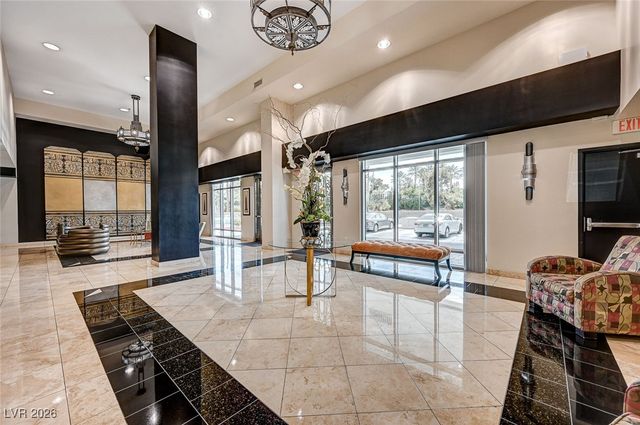 360 East Desert Inn Road 501, Las Vegas, NV 89109