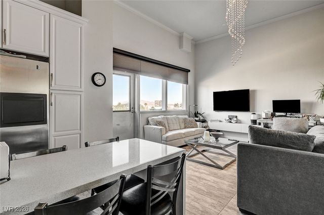 360 East Desert Inn Road 501, Las Vegas, NV 89109