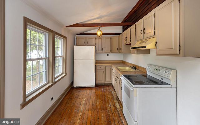 15 JEROME TER, Clementon, NJ 08021