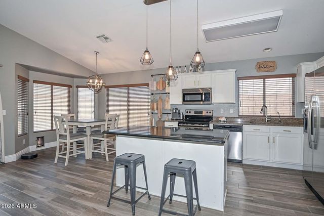 6406 W TETHER Trail, Phoenix, AZ 85083