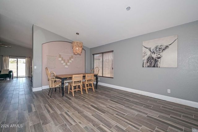 6406 W TETHER Trail, Phoenix, AZ 85083