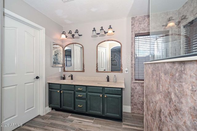 6406 W TETHER Trail, Phoenix, AZ 85083