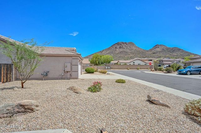 6406 W TETHER Trail, Phoenix, AZ 85083