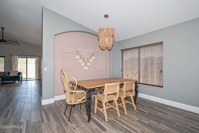 6406 W TETHER Trail, Phoenix, AZ 85083