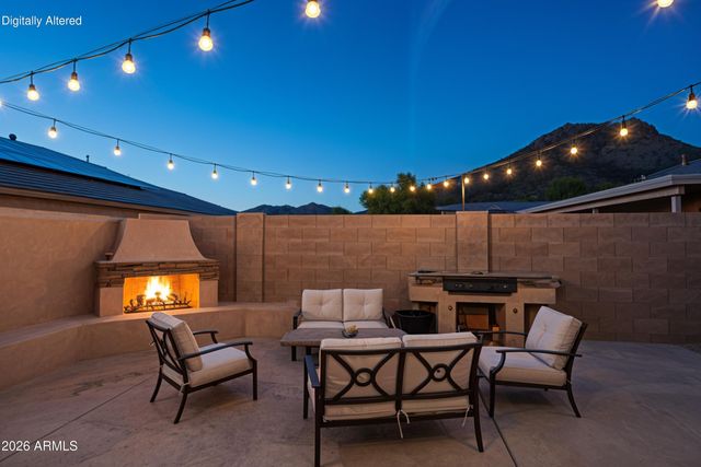 6406 W TETHER Trail, Phoenix, AZ 85083