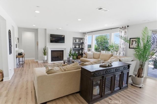 18723 Juniper Springs, Canyon Country, CA 91387