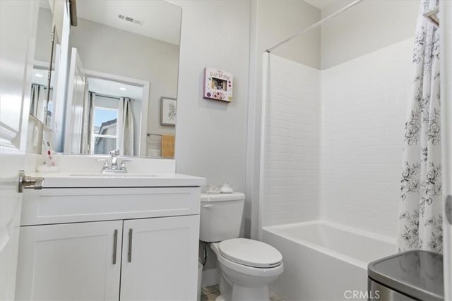 18723 Juniper Springs, Canyon Country, CA 91387