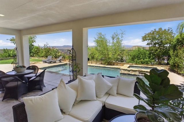 18723 Juniper Springs, Canyon Country, CA 91387