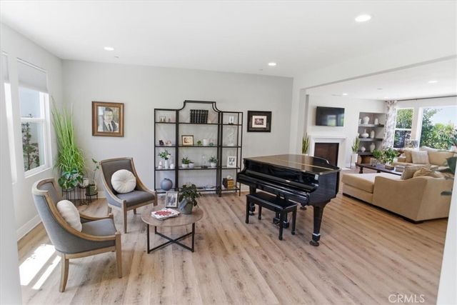18723 Juniper Springs, Canyon Country, CA 91387