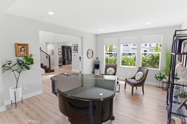 18723 Juniper Springs, Canyon Country, CA 91387