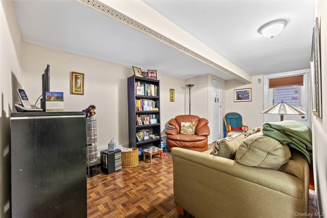 642 55th Street 3, Brooklyn, NY 11220