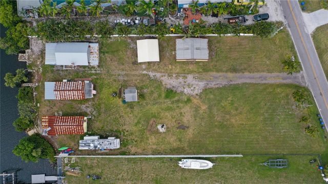 3306 W SHELL POINT ROAD, Ruskin, FL 33570