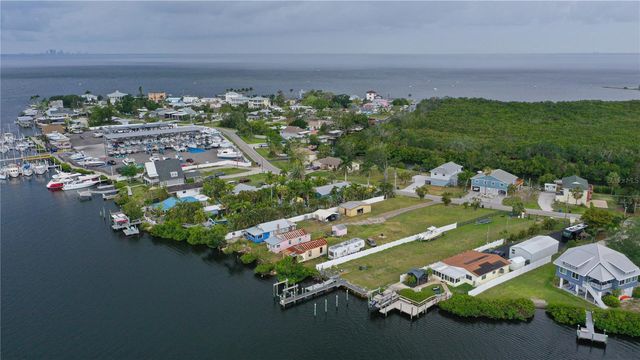 3306 W SHELL POINT ROAD, Ruskin, FL 33570