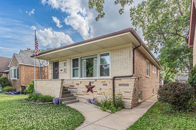 9804 S Springfield Avenue, Evergreen Park, IL 60805