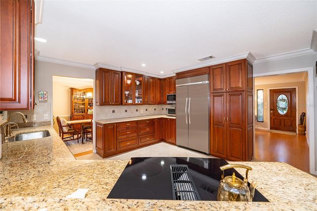 2810 OVERLAKE AVENUE, Orlando, FL 32806