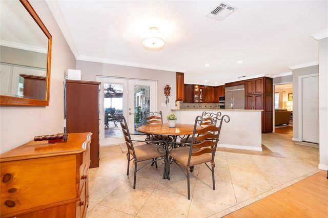 2810 OVERLAKE AVENUE, Orlando, FL 32806