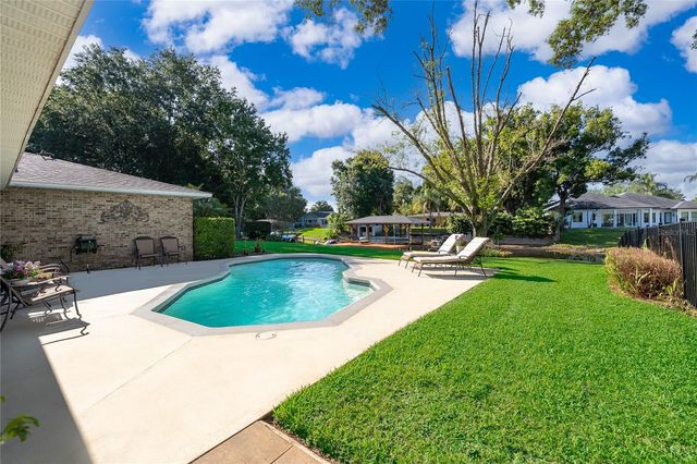 2810 OVERLAKE AVENUE, Orlando, FL 32806