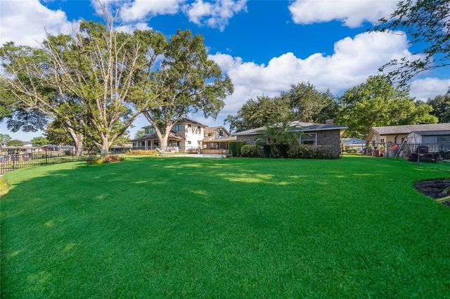 2810 OVERLAKE AVENUE, Orlando, FL 32806