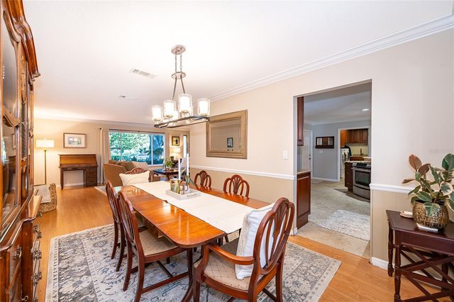 2810 OVERLAKE AVENUE, Orlando, FL 32806