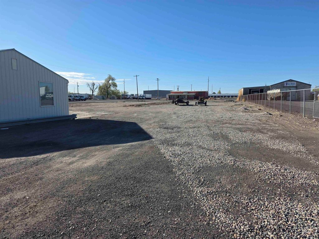 1790 Kimberly Road, Twin Falls, ID 83301 photo 2