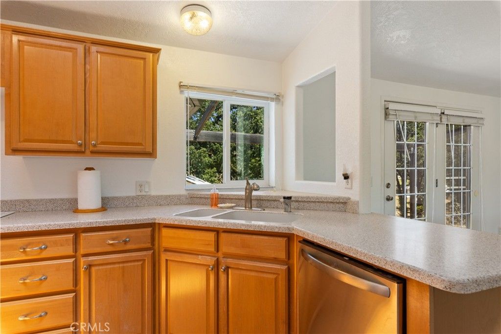 Image 50 of property listing at 920 Park, Lakeport, CA 95453
