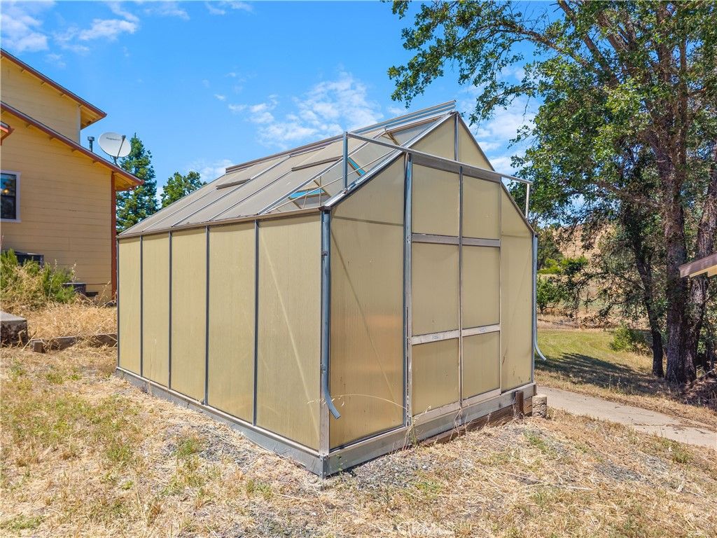 Image 64 of property listing at 920 Park, Lakeport, CA 95453
