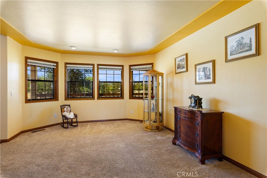 Image 9 of property listing at 920 Park, Lakeport, CA 95453