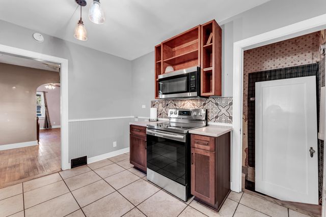 1607 N Washington Avenue, Springfield, MO 65803