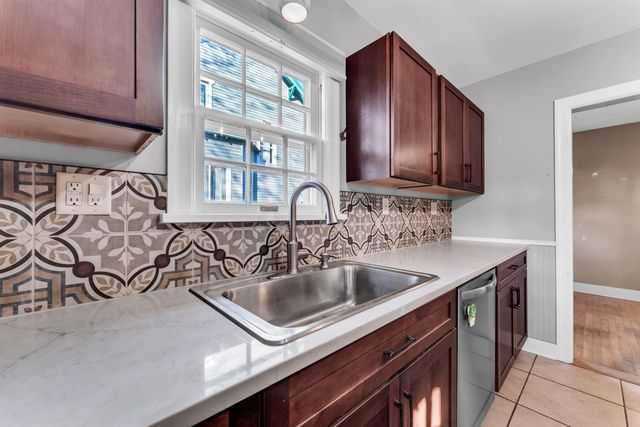 1607 N Washington Avenue, Springfield, MO 65803